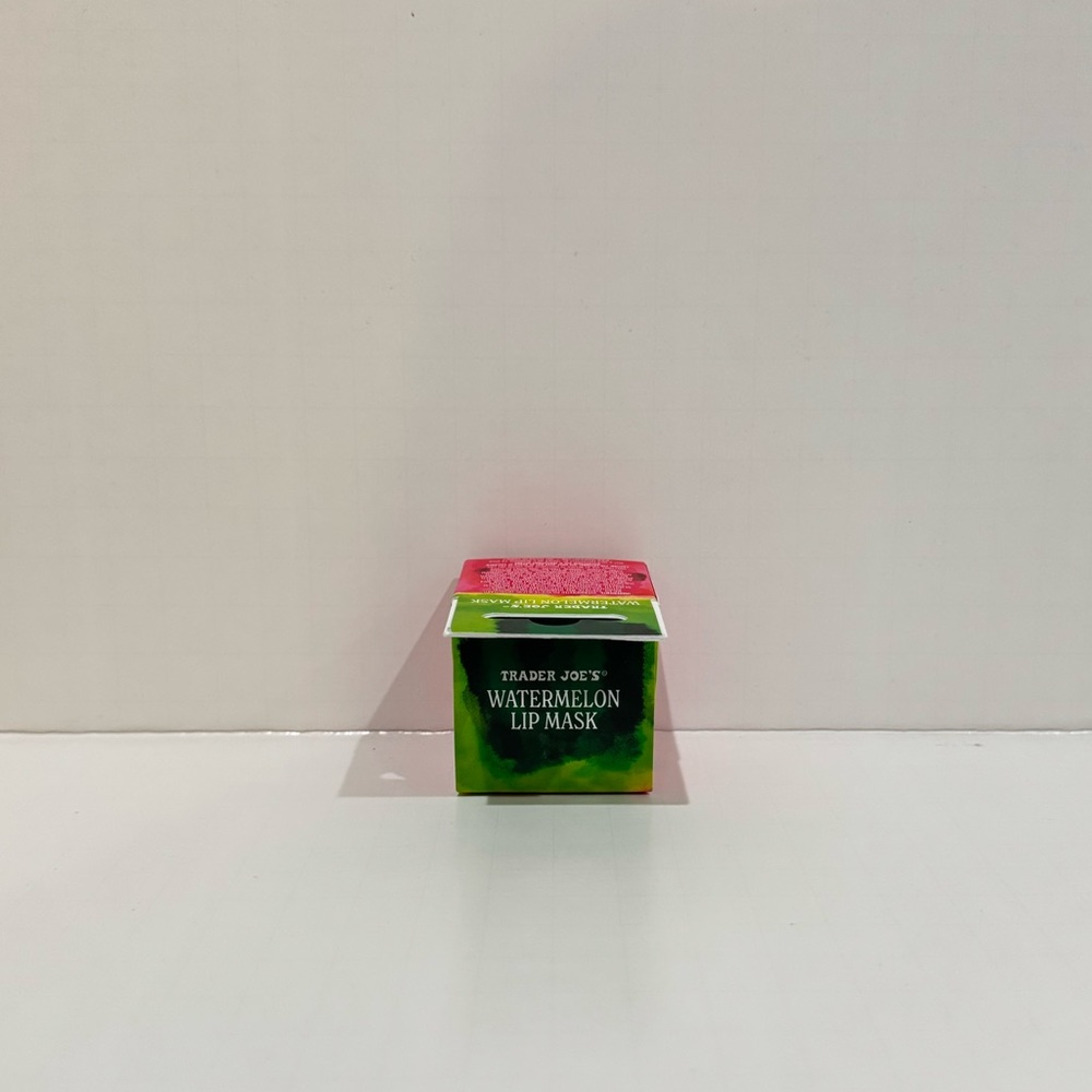 LIMITED EDITION BRAND NEW TRADER JOES WATERMELON LIP MASK 🍉💄🌞 - Picture 4 of 6